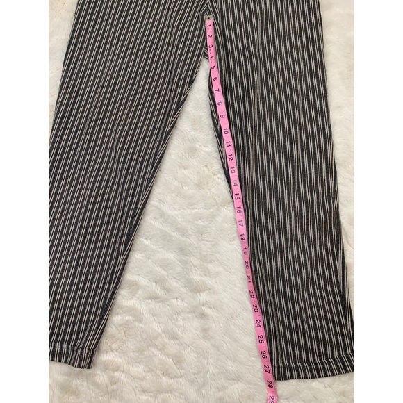 black/white pinstripe capris *read description* - Picture 2 of 8